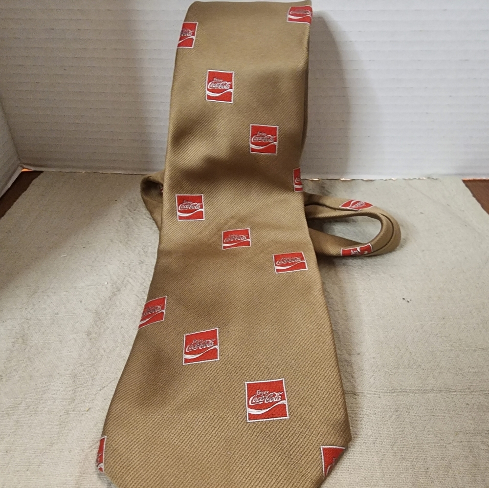 Vintage 1970's COCA COLA Delivery Driver Business Necktie